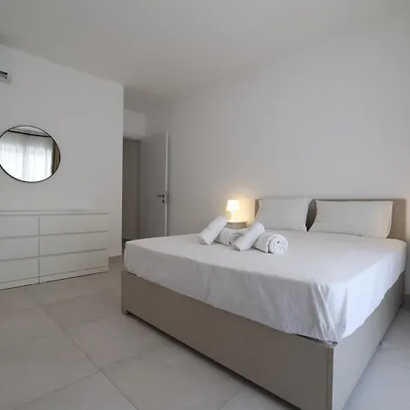 Swieqi Malaika New 8 *