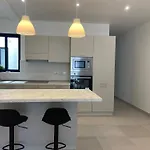 Swieqi Malaika New 8 דירה