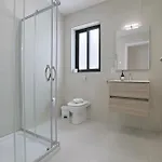 דירה Swieqi Malaika New 8 *