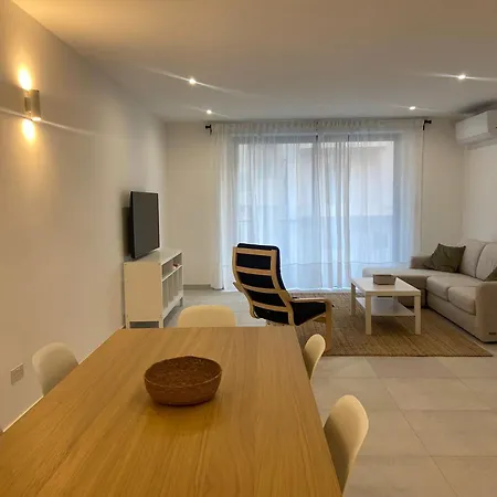 Swieqi Malaika New 8 *