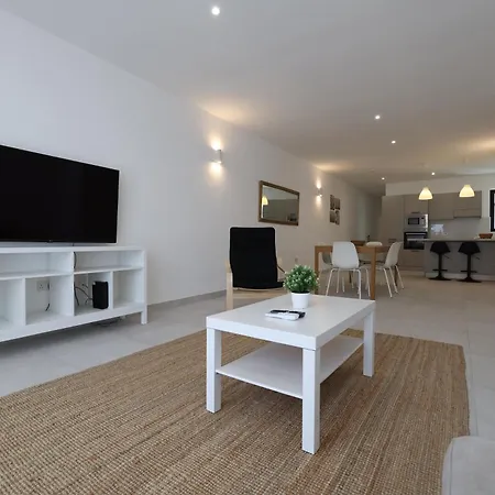 Swieqi Malaika New 8 * Is-Swieqi